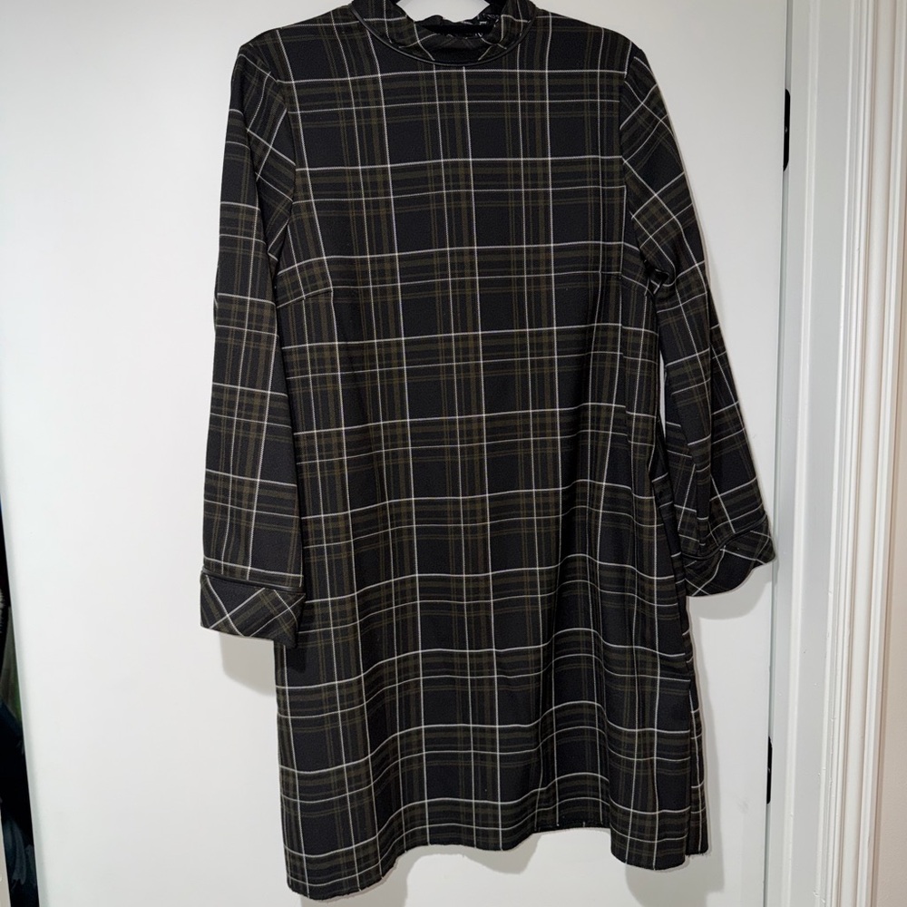 Zara Black and Green Plaid Long Sleeve Dress - L